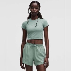 Lululemon Swiftly Tech Cropped Short Sleeve Size 10 Crater Blue